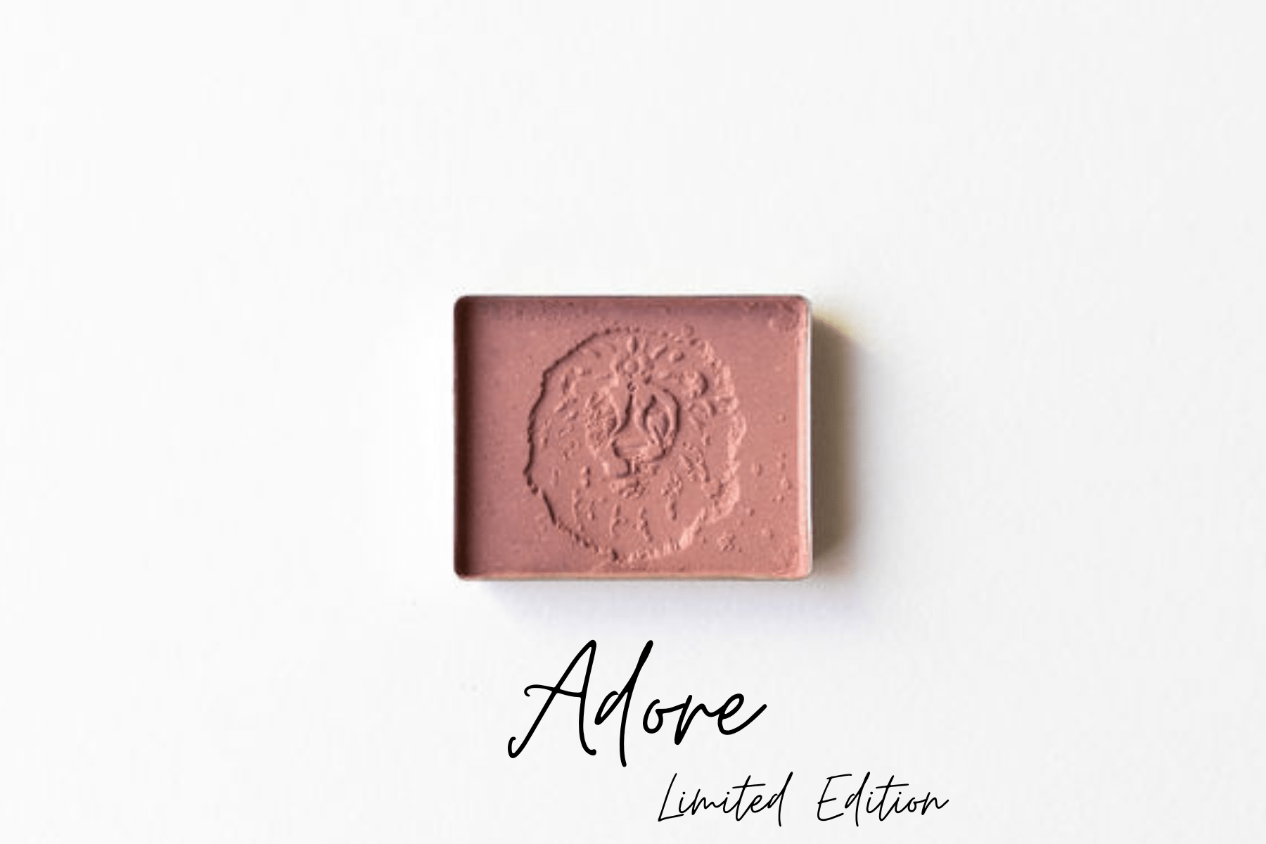 Earth-made organic eyeshadow in Adore (limited edition) shade