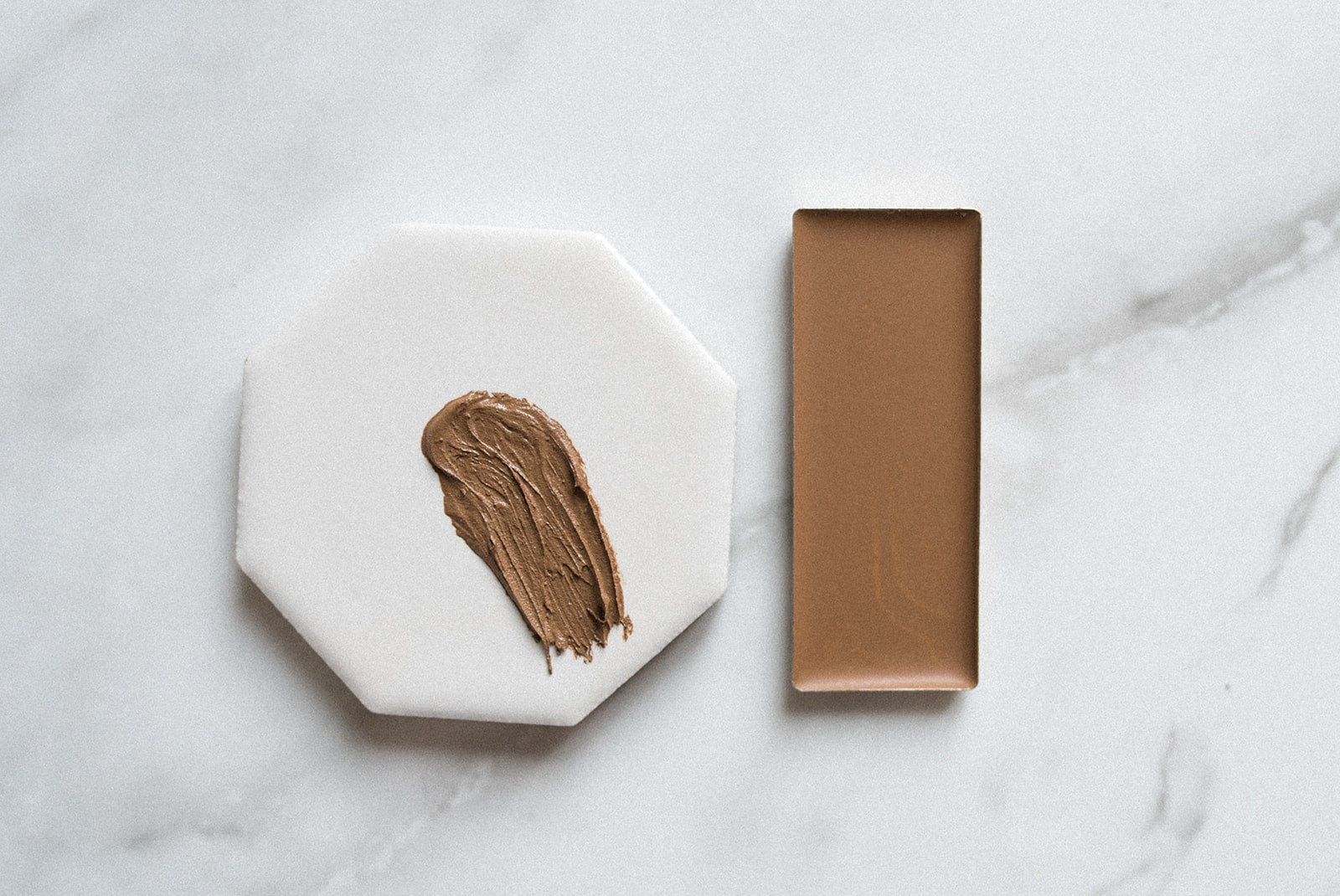Contour 03 Compassion - Natural  Makeup
